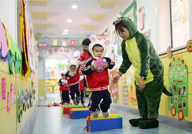 PLAY948-資訊情報-人口下降 中國人口第一大縣50所幼兒園關門