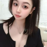 俏女尤物