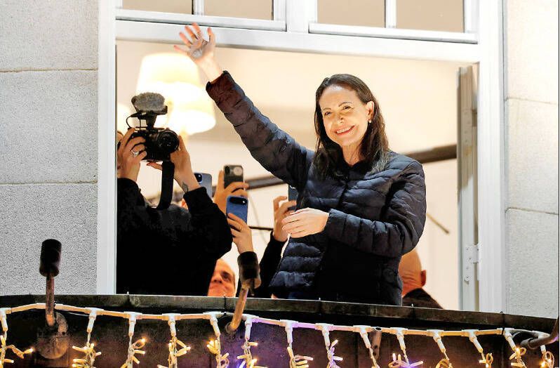 PLAY948-熱門新聞-他曾被當成空氣！從「隱姓埋名」到奪諾貝爾獎！美媒揭開馬查多「血淚一生」：被執政黨追殺的真相！